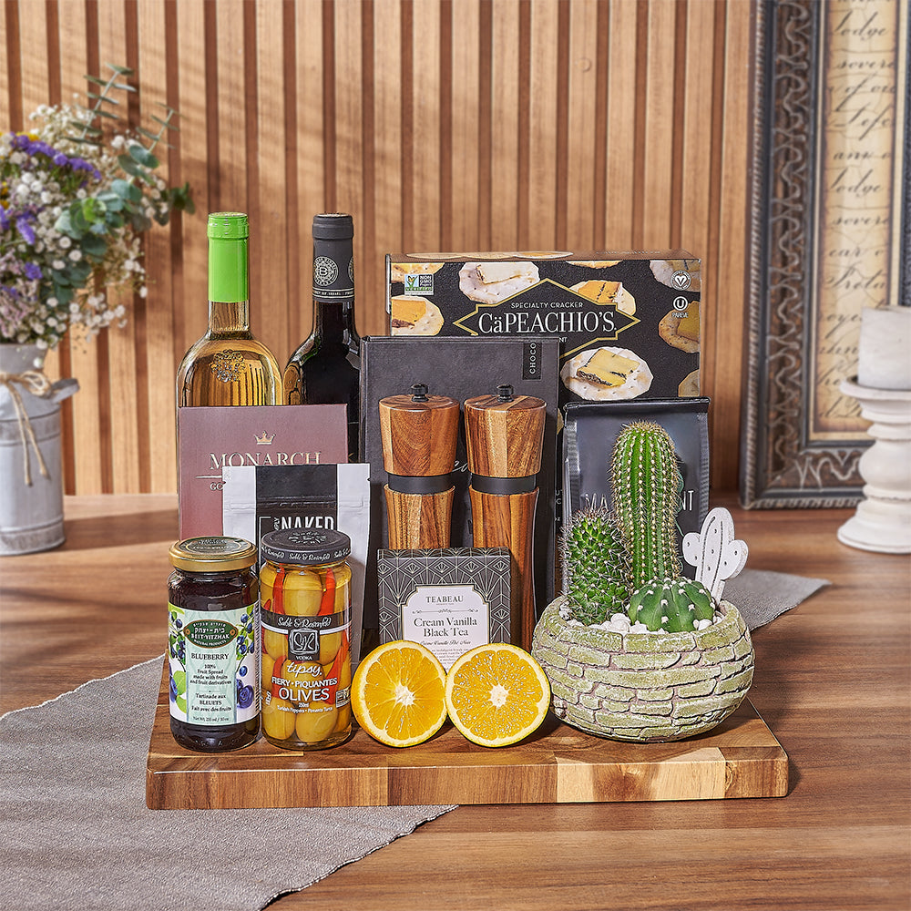 Artisan Kosher Wine and Treats Basket – how the gift is presented