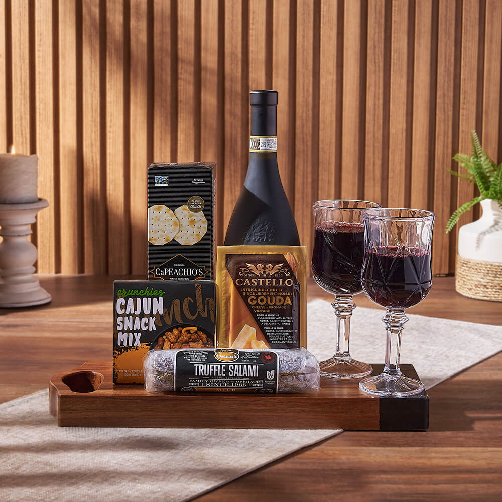 Wine and Acacia Board Gift Basket – how the gift is presented