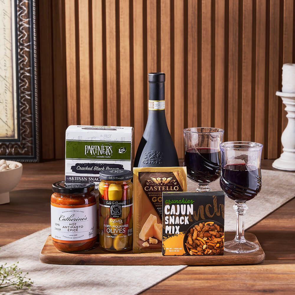Wine Cheese and Crackers Basket – how the gift is presented