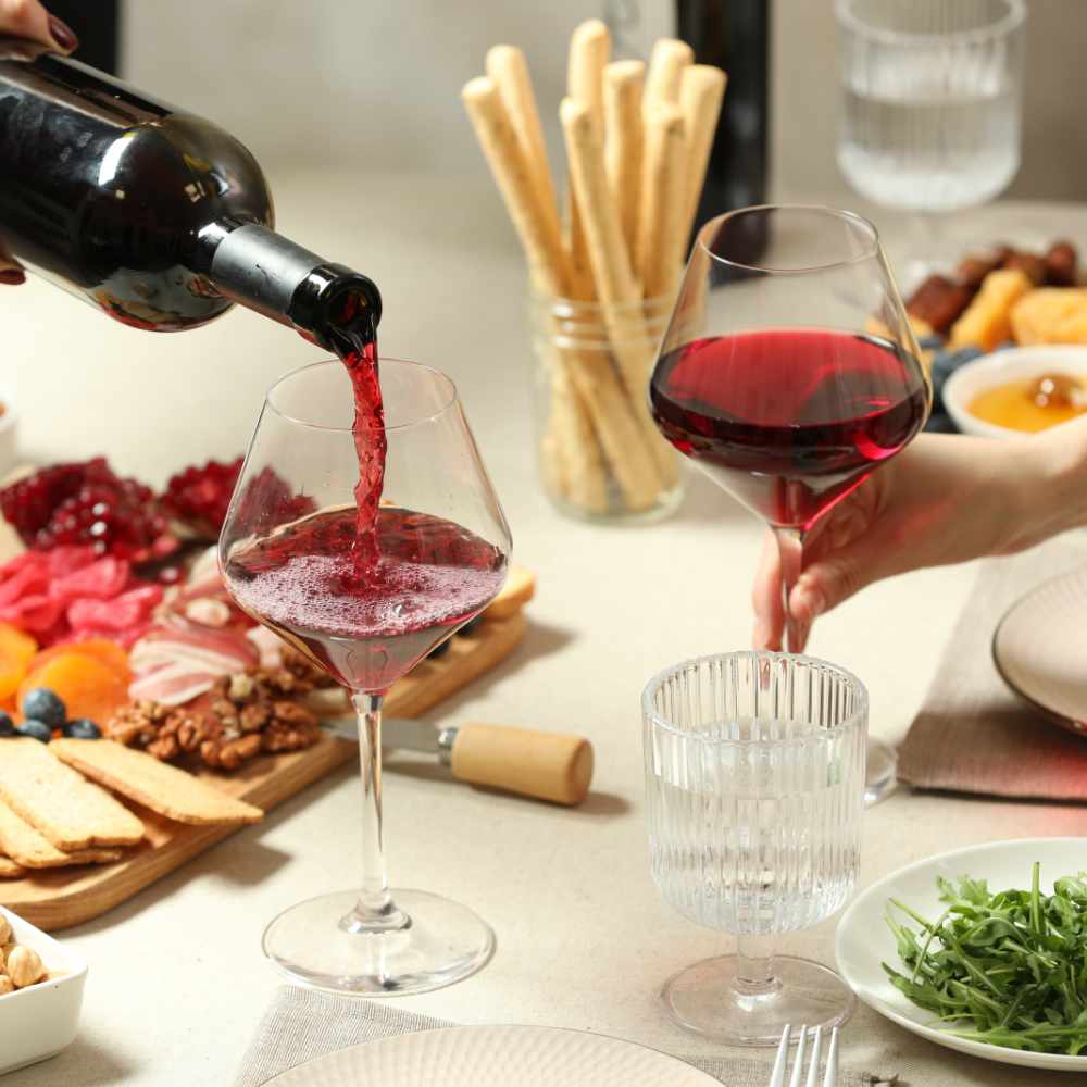 Vermont Gift Baskets - Wine, Crackers, Meats, Nuts, Burlington Gift Baskets Delivery Vermont Gift Baskets - Wine, Crackers, Meats, Nuts, Burlington Gift Baskets Delivery
