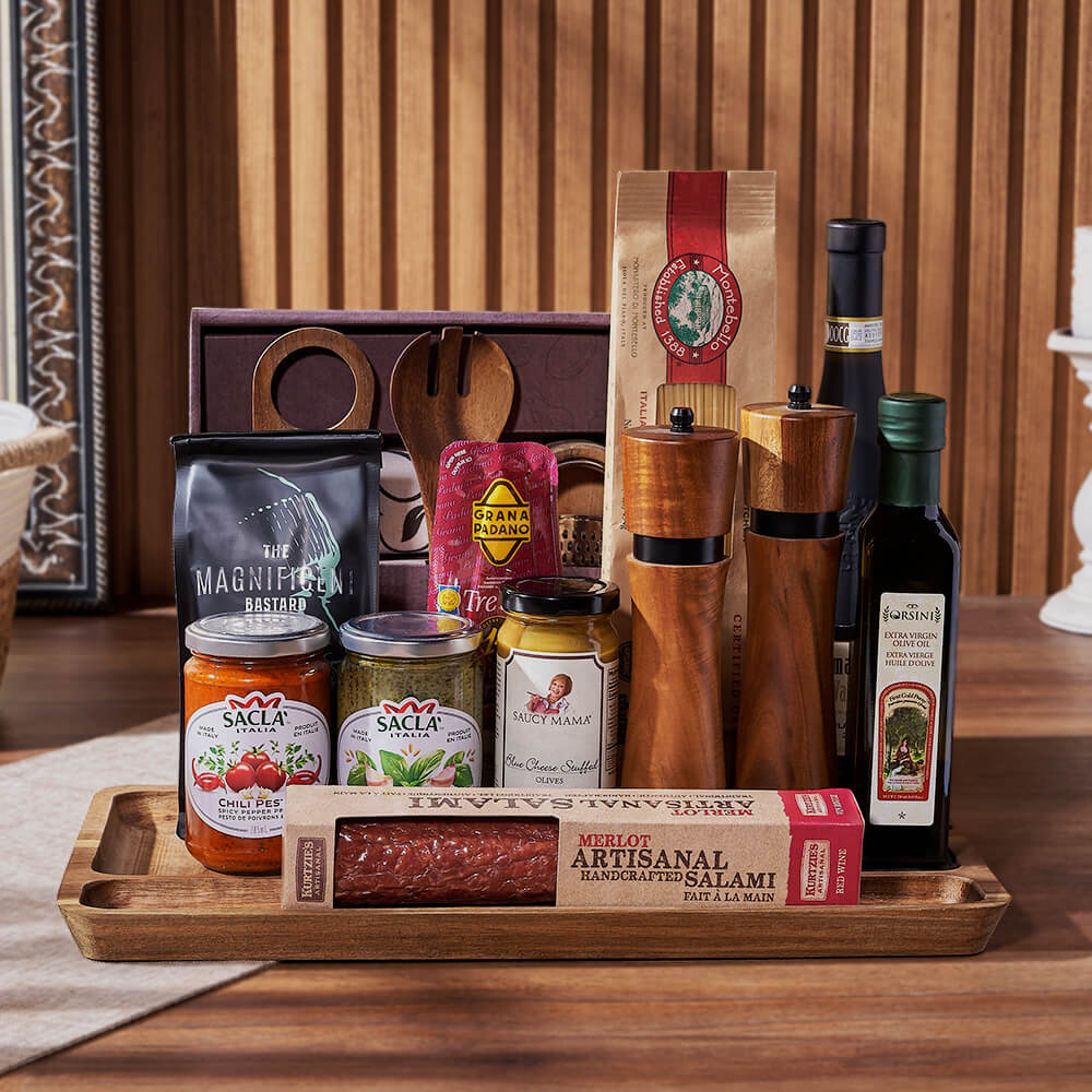 Italian Wine and Salami Gift Basket – how the gift is presented