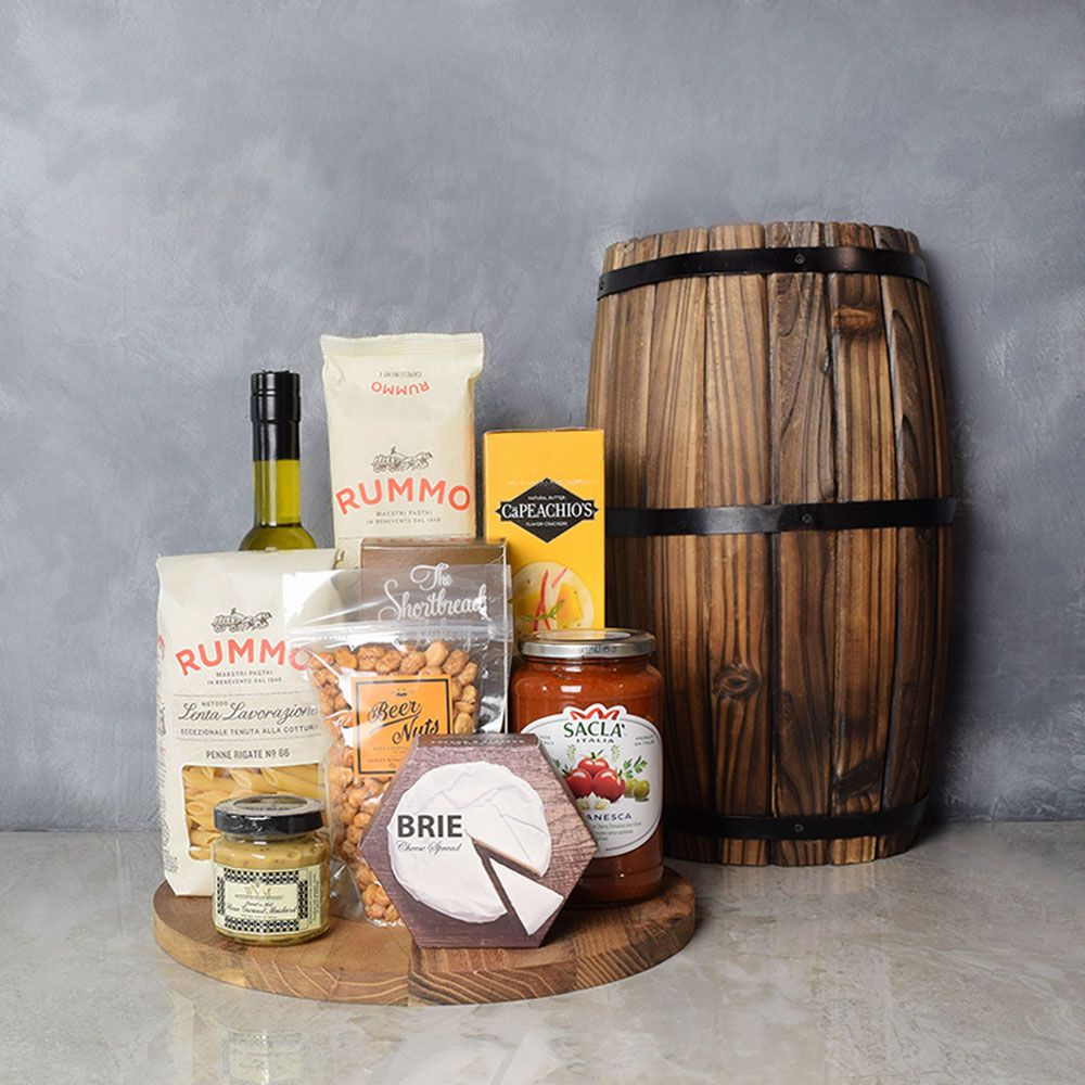 Brie and Specialty Cheese with Pasta – how the gift is presented
