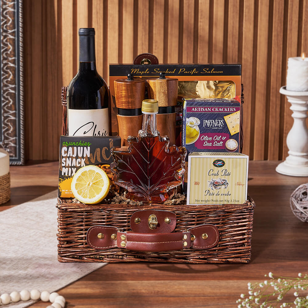 Pacific Salmon and Wine Picnic Basket – how the gift is presented