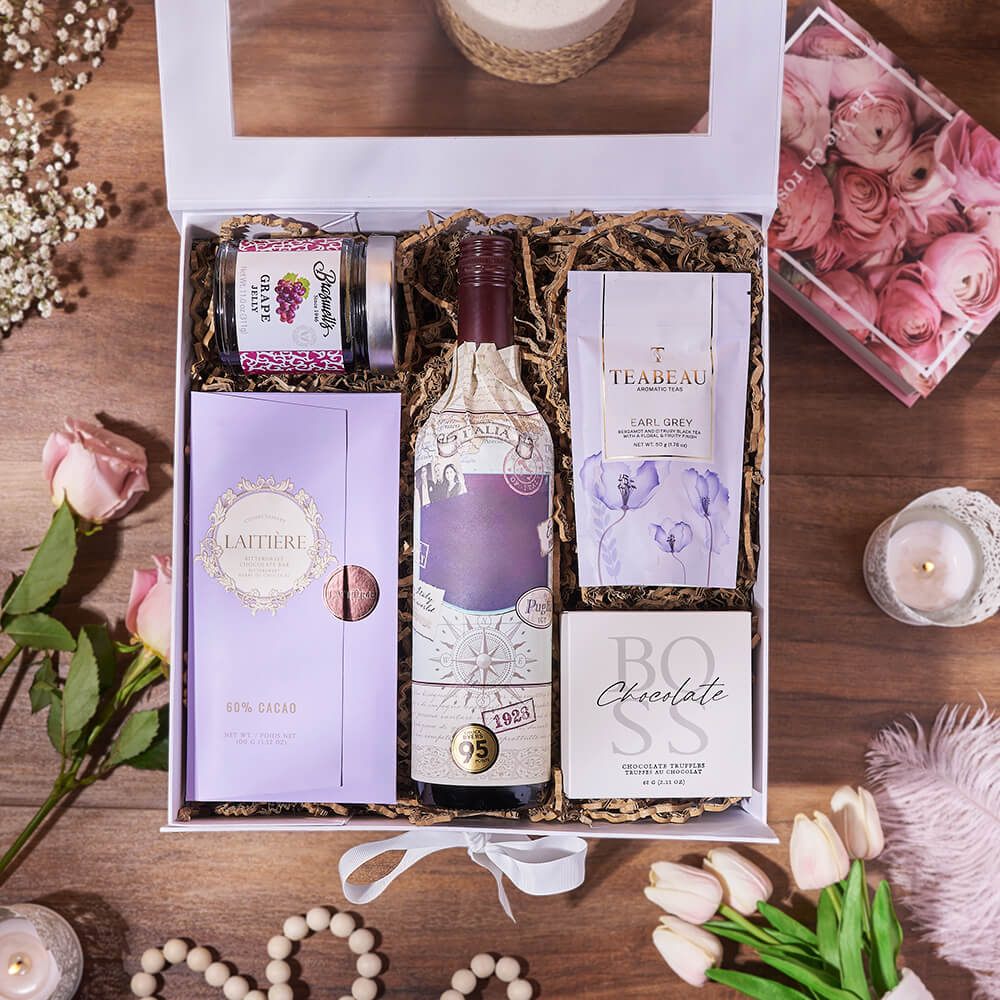 Elegant Wine Gift Basket Featuring Gourmet Chocolates and Grape Jelly – how the gift is presented