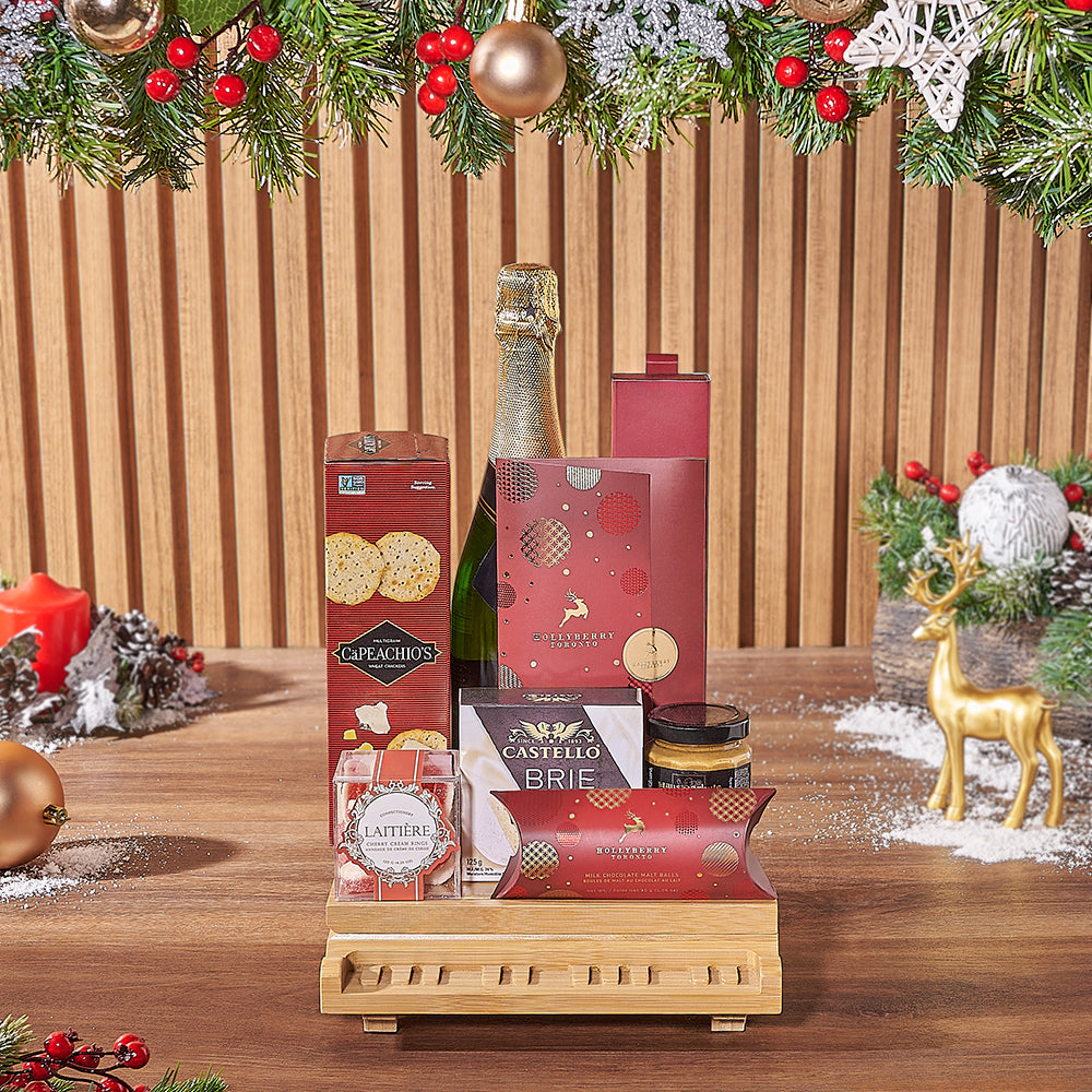 Sparkling Wine and Cheese Holiday Set – how the gift is presented