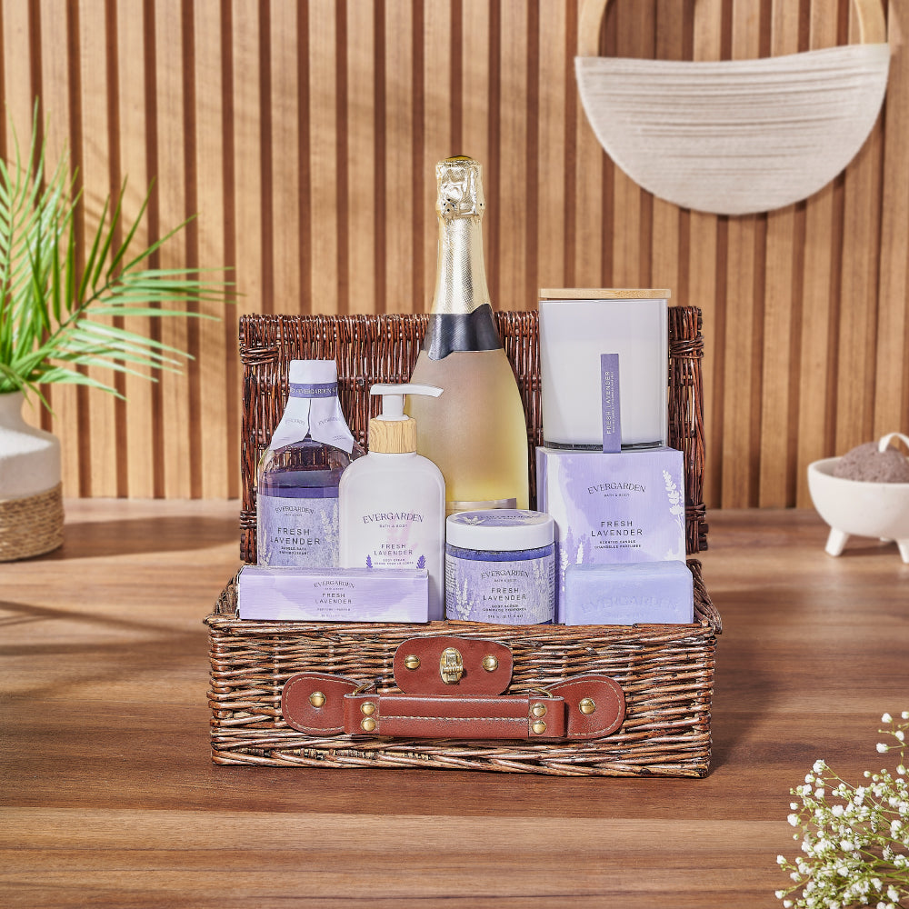 Sparkling Wine Bath and Body Basket – how the gift is presented