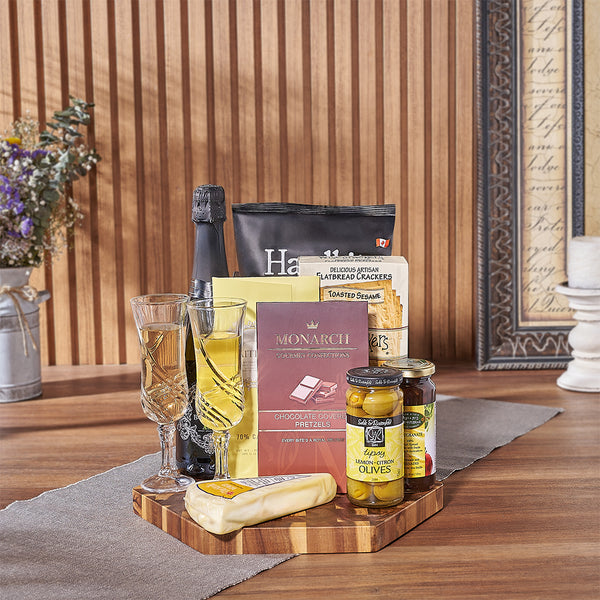 Shop Hanukkah gifts and festive favourites made for sharing joy, tradition, and meaningful moments throughout the Festival of Lights.
