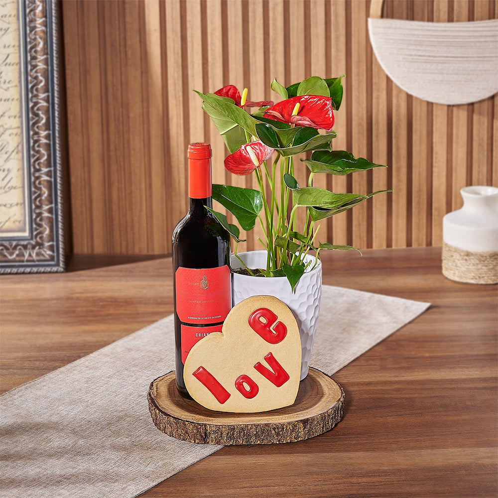 Classic Wine and Heart Cookie Basket – how the gift is presented