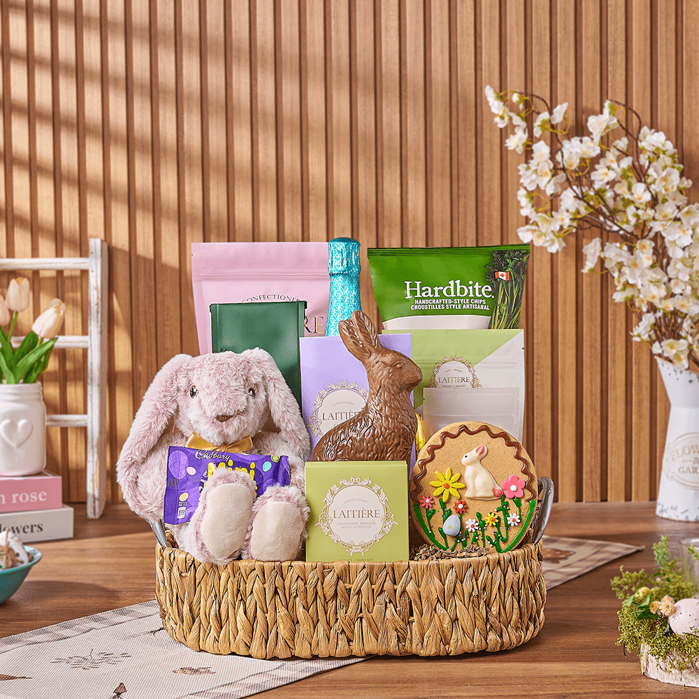 Easter Basket with Snacks and Wine – how the gift is presented