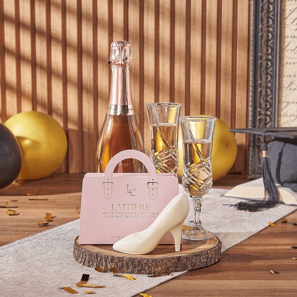 Sparkling Wine and White Chocolate Graduation – how the gift is presented