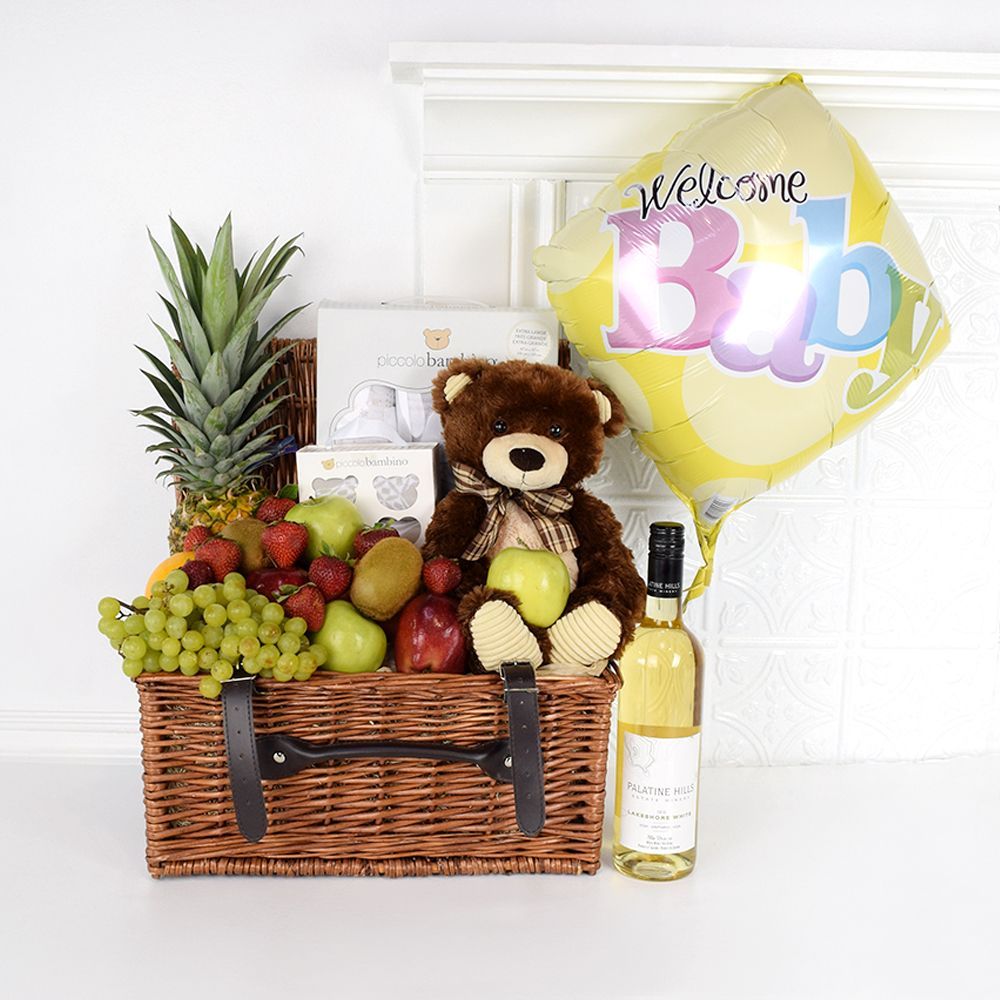 Assorted Fruit and Wine Basket – how the gift is presented