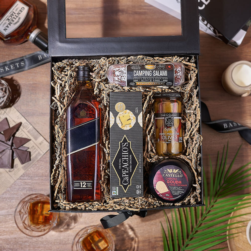 Whiskey with Salami and Cheese Basket – how the gift is presented