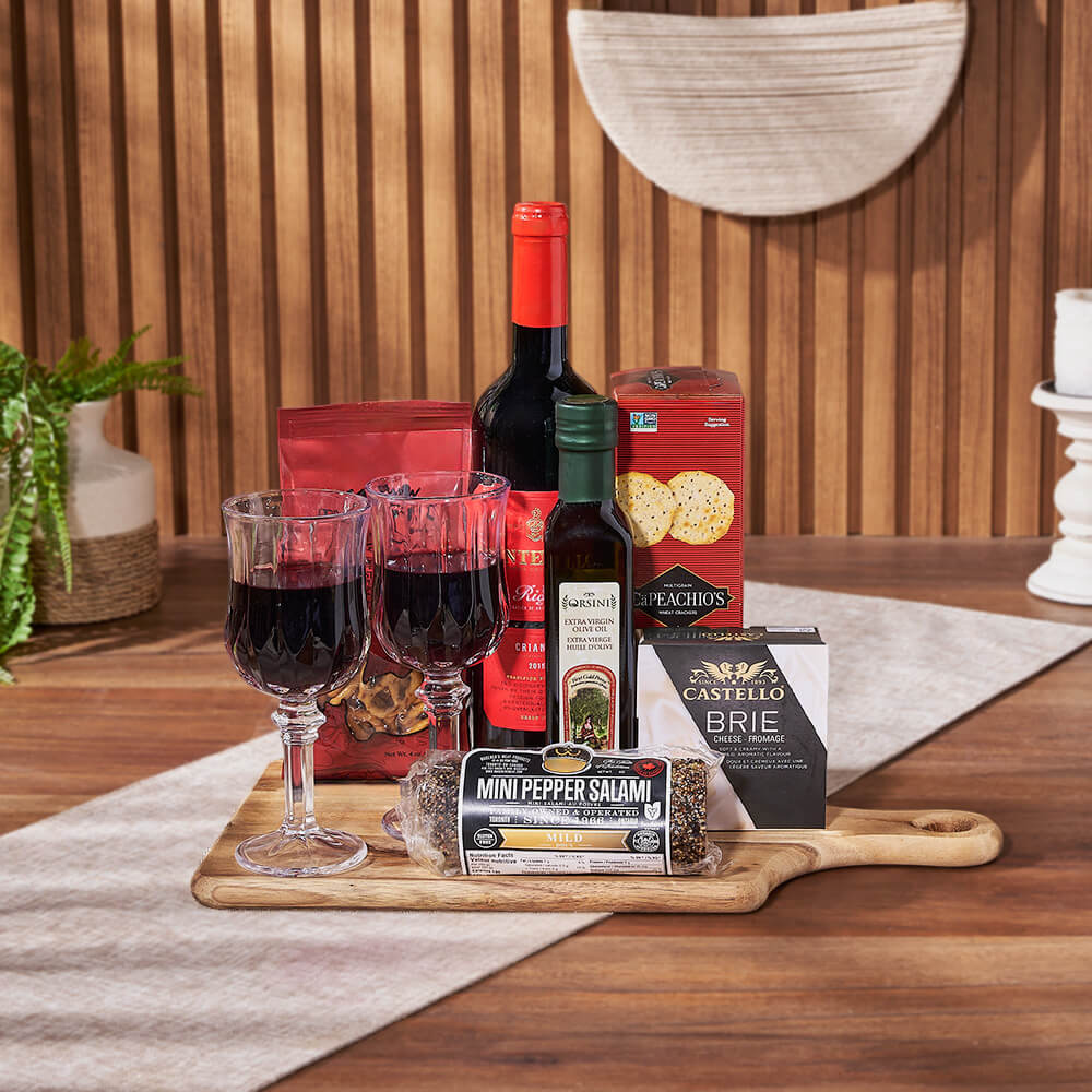 Wine Gift and Cheese Basket – how the gift is presented