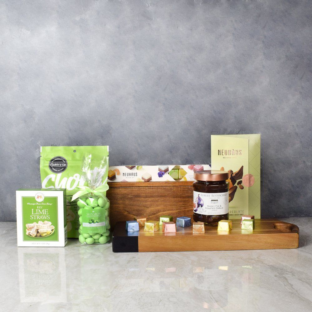 Handcrafted Wood Chocolate Basket – how the gift is presented