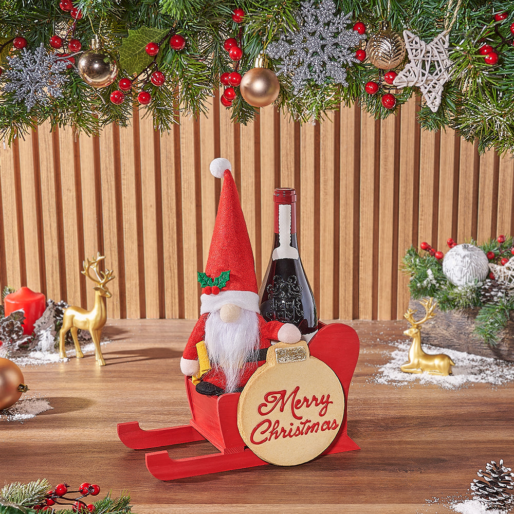Christmas Wine Basket with Santa Plush and Ornament Cookie – how the gift is presented
