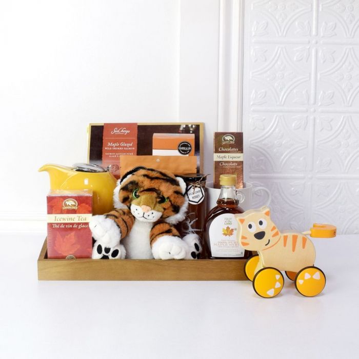 Baby Gift Basket with Handmade Treats – how the gift is presented
