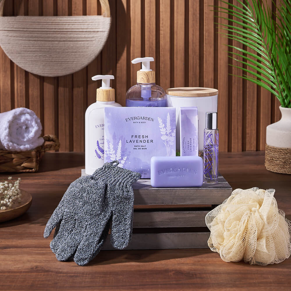 Lavender Spa Gift Collection – how the gift is presented