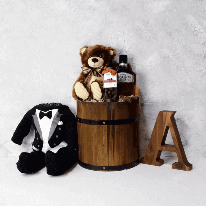 Baby Boy Tux Gift Basket – how the gift is presented